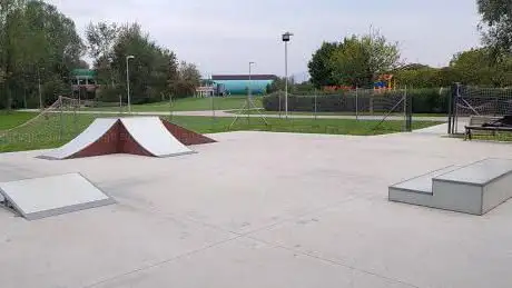 Photo de Skatepark castel mella