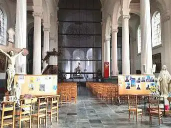 Église Saint-Quentin de Péruwelz