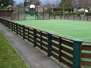 Terrain Multisports AGORESPACE-LANDAGORA