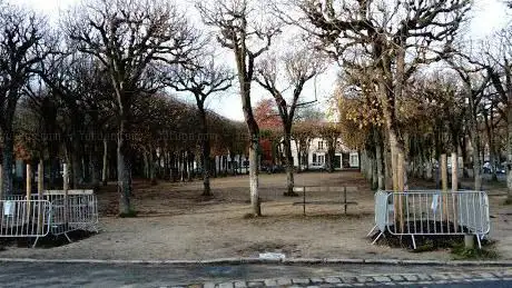 Place Mme de MONTESSON