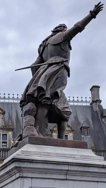 Statue de la Princesse d'Espinoy - Christine de Lalaing