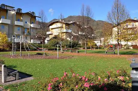 Photo de Parco Marconi in via Alda Merini