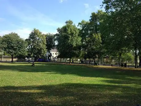 Photo de New Square Park