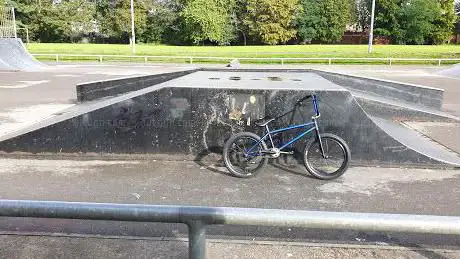Photo de Victoria Park Skatepark.