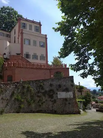Photo de Castello di Azeglio
