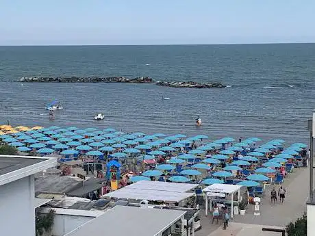 Photo de Bagno Ermes 4 - Grandi Spiagge