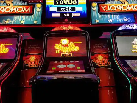 Photo de Salon de Juego Trebolplus La Cala