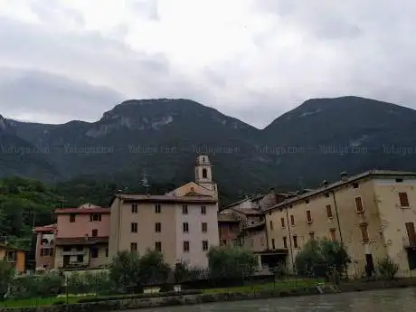 Photo de Chiesa di San Giovanni Battista (Brentino Belluno)