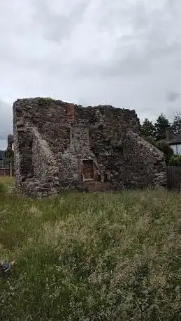 Photo de Castle Lug (State Care Monument)