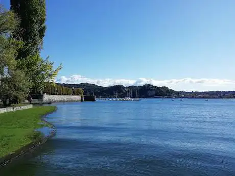 Photo de Lago Maggiore - sponda lombarda (va)