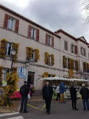 Photo de Salle des fêtes - Tanneron