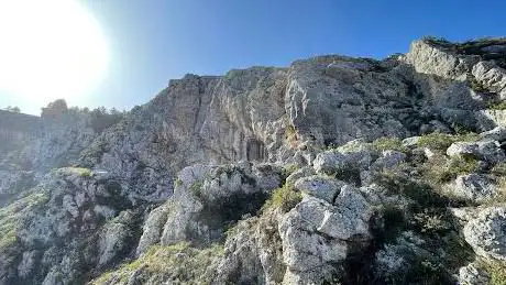 Photo de Falesia di Monticchio