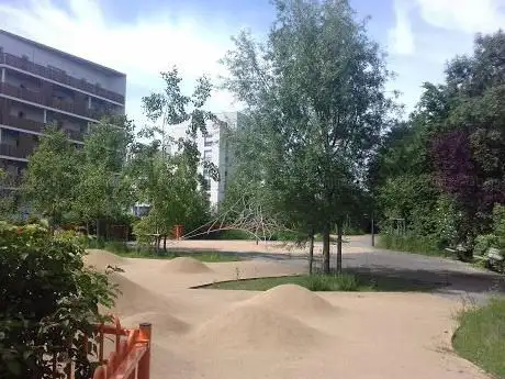 Photo de Parc pour enfants