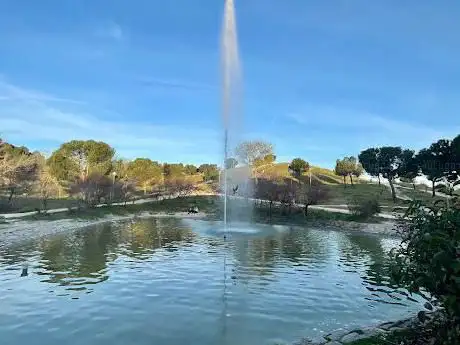 Photo de Arroyo del Fresno Tomás y Valiente Park