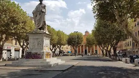 Photo de Piazza XX Settembre
