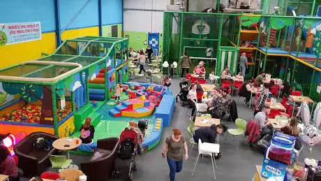 Photo de Treetops Play and Party Cafe