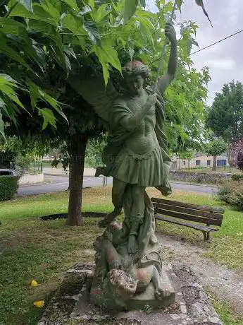 Photo de Place Saint-Michel