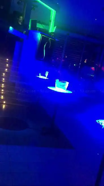 The Dusty Rose VIP