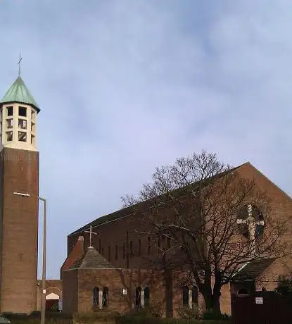 Photo de Holy Apostles and Martyrs' Parish Church