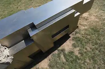 Sculpture Delta - Asphalte 2014