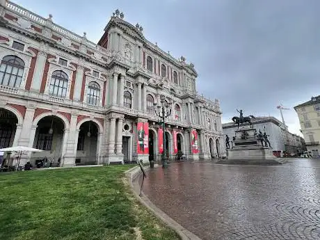 Photo de Piazza Carlo Alberto