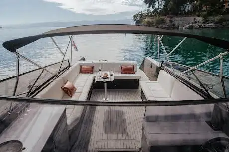 Photo de Aduros Boat Charter Opatija