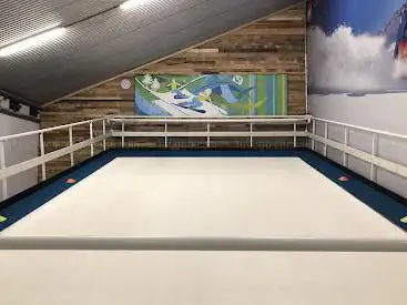 SnowiseSports Indoor Ski & Snowboard Twente