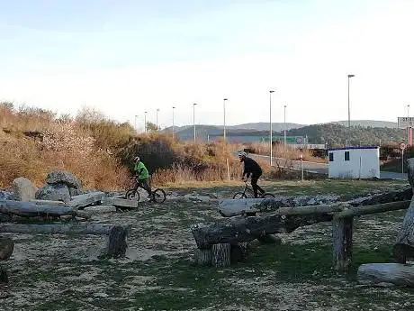 Photo de LizarTrial Parque TrialBici