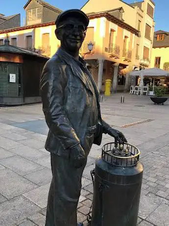 Photo de Monumento a Pepe Cortés  