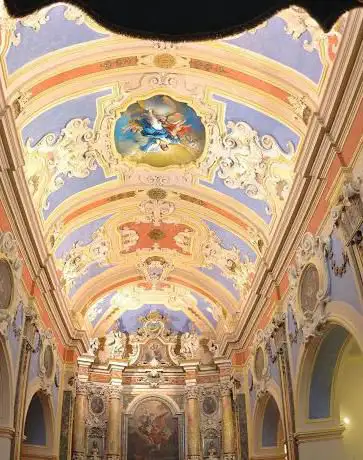 Photo de Chiesa San Michele Arcangelo (o dei Cappuccini)