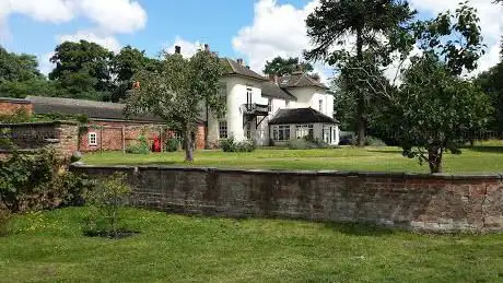 Rangjung Yeshe Gomde UK Tibetan Buddhist Centre (Nyingma & Kagyu)