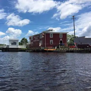 Photo de Pocomoke River Canoe Company