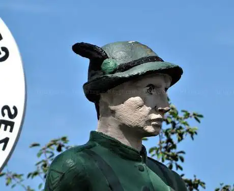 Statua Alpino - Zucco della Croce (lc)