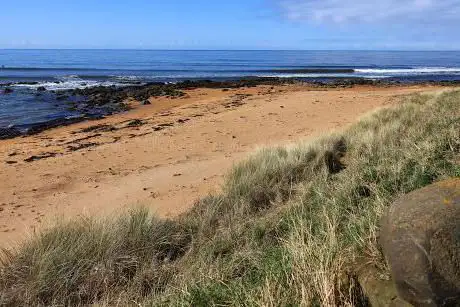 Photo de Red Beach