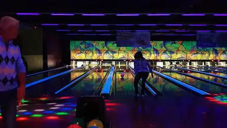 Photo de BOWLING CityFun CASTRES leisure space