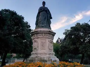 Photo de Maria Cristina Queen's statue