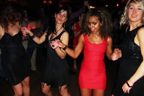 Photo de Curry Karaoke