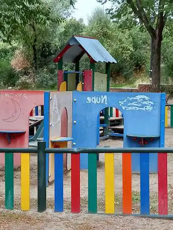 Photo de Futura Plaza CÃvica Lucero