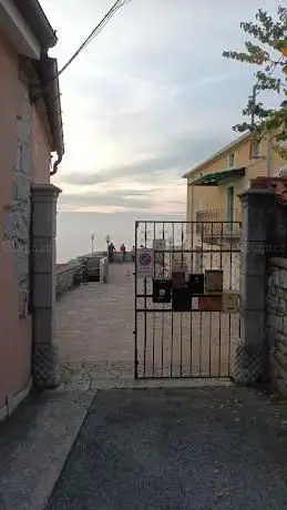 Photo de Kulturni Dom / Casa della Cultura Albert Sirk