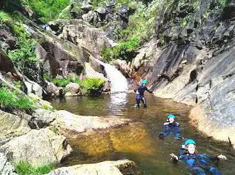 Photo de Verticaleo - canyoning - rando-packraft