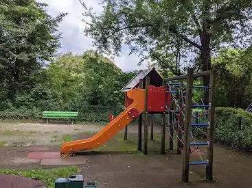 Parc Enfants Rue Louis Armand