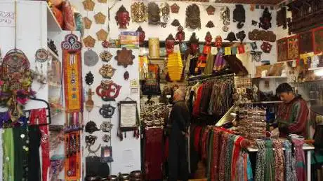 tibetan nepalese handicraft