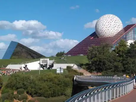 Photo de Informació i Reserves Futuroscope