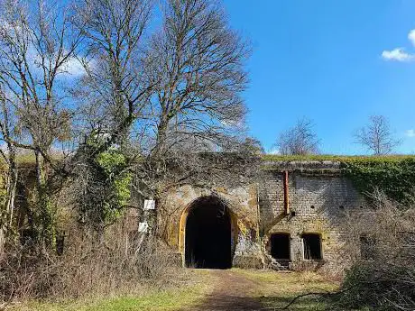 Groupe fortifié Mont St Quentin