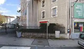 Photo de Youth Center And Culture