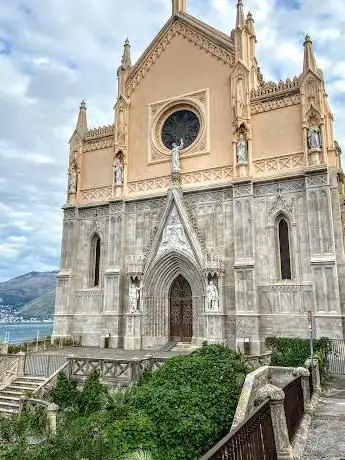 Photo de Church of Saint Francis of Assisi
