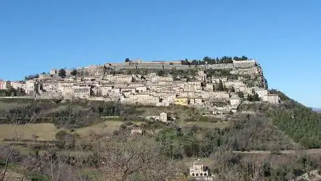 Fortezza e Museo delle Armi e delle Mappe Antiche di Civitella del Tronto