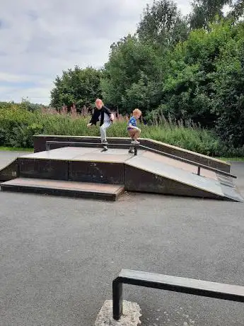 Photo de Highfield Park Skate Park