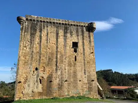 Photo de Torre medieval de Martiartu