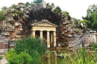 Photo de Parc de jeux de la Folie Saint James